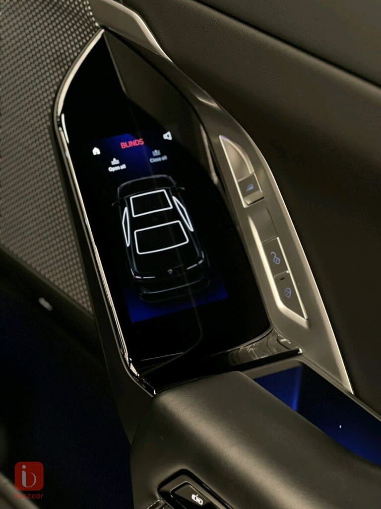 BMW 7-Series 740i 13