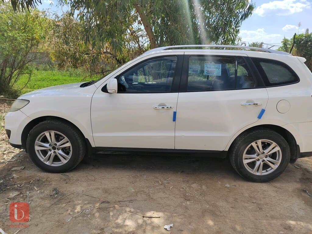 Hyundai Santa Fe Standard 8