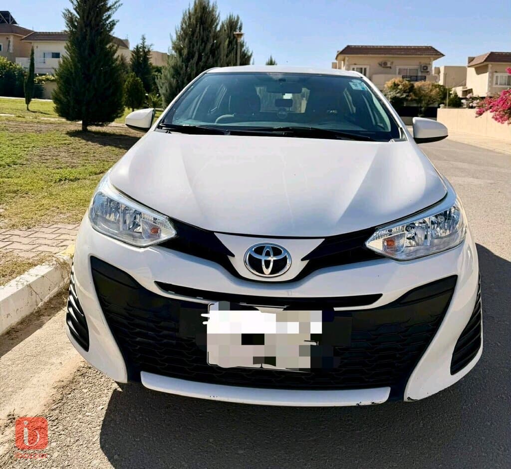 Toyota Yaris S 1