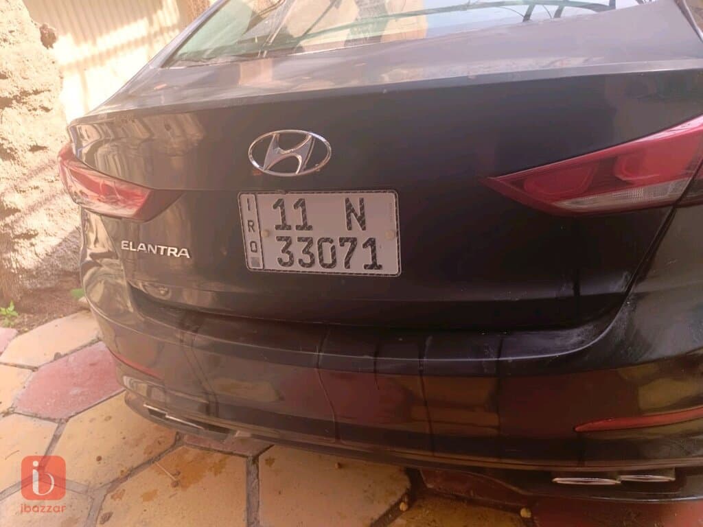 Hyundai Elantra Sport 10