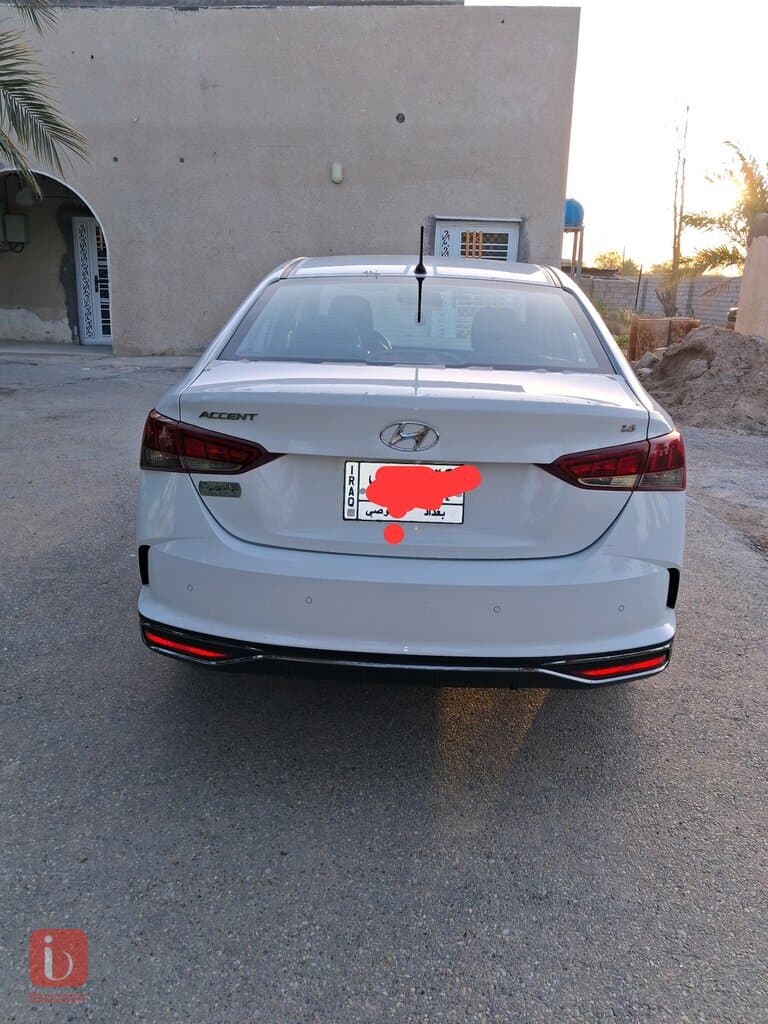 Hyundai Accent 2