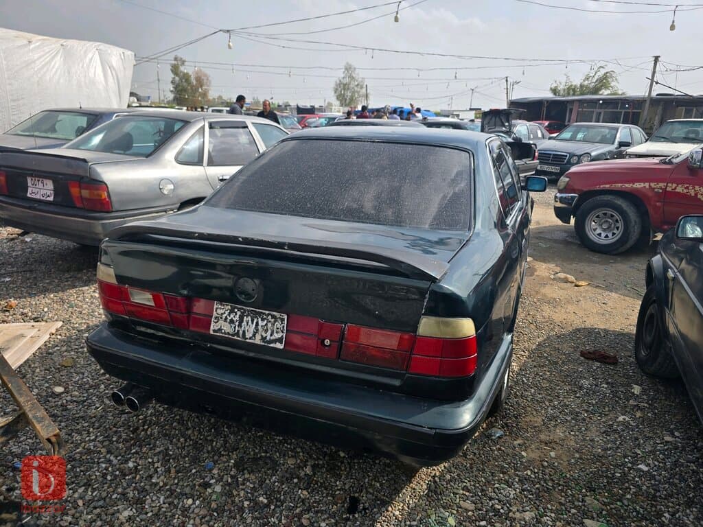 BMW 7-Series 730Li 3
