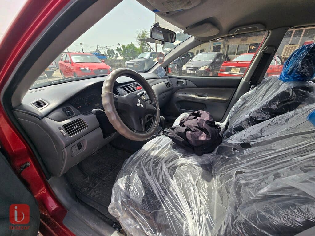 Mitsubishi Lancer 8