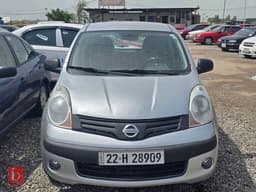 Nissan — photo 1