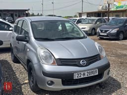 Nissan — photo 2