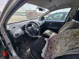 Nissan — photo 7