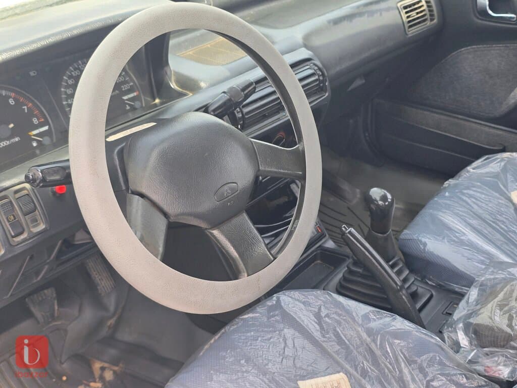 Mazda 626 Base 9
