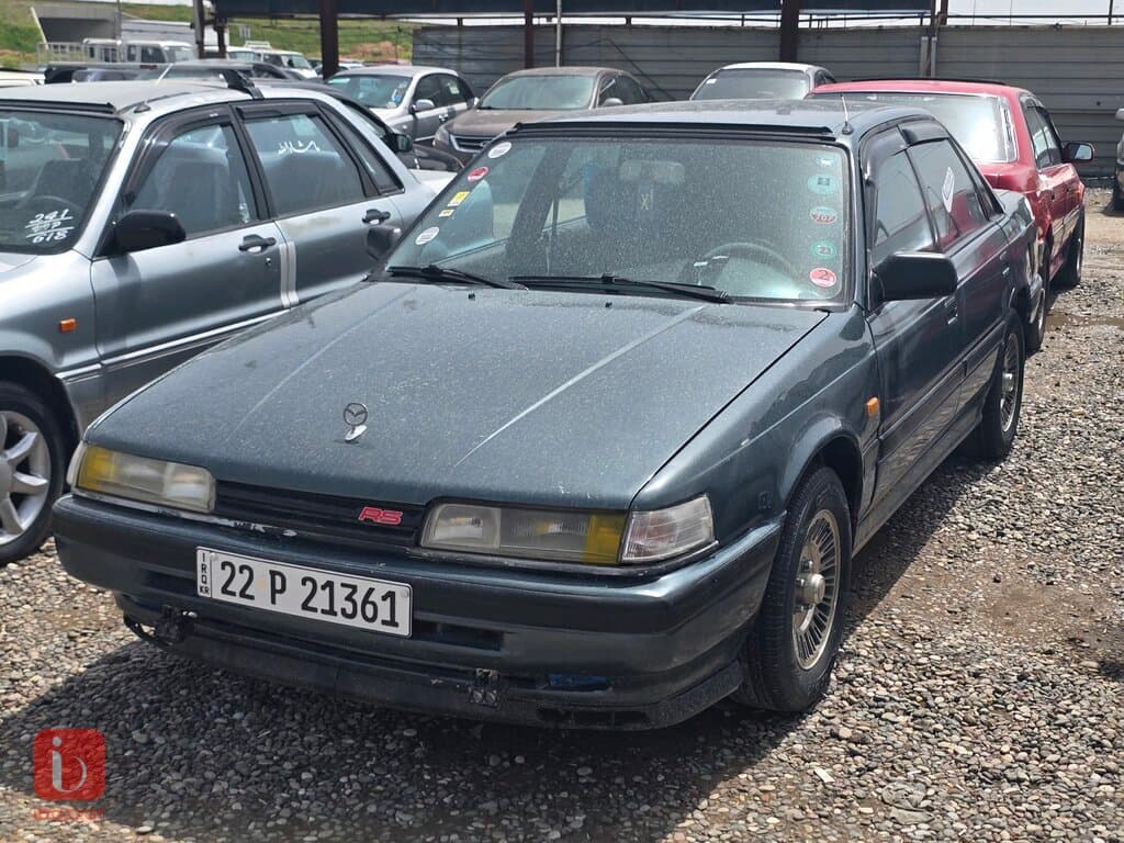 Mazda 626 Base 3