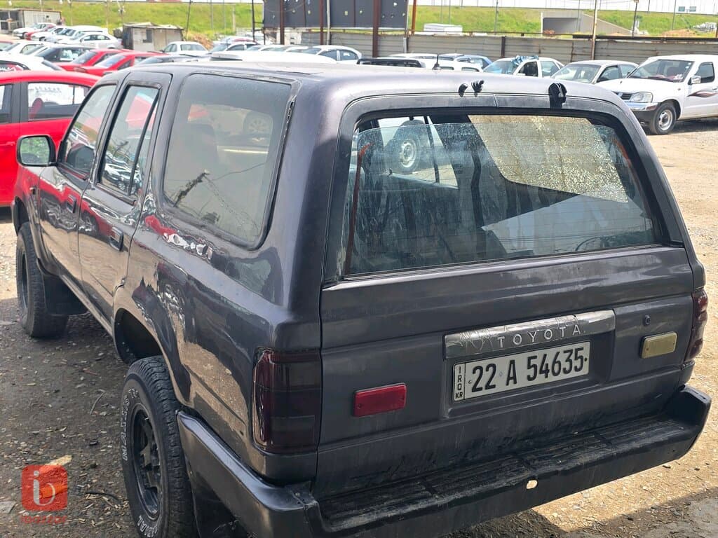 Toyota Hilux 5