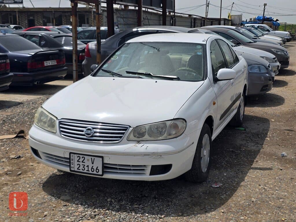 Nissan Sunny 3