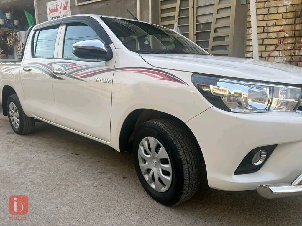 Toyota Hilux 3