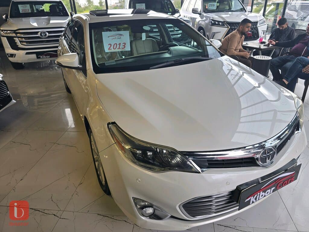 Toyota Avalon Limited 3