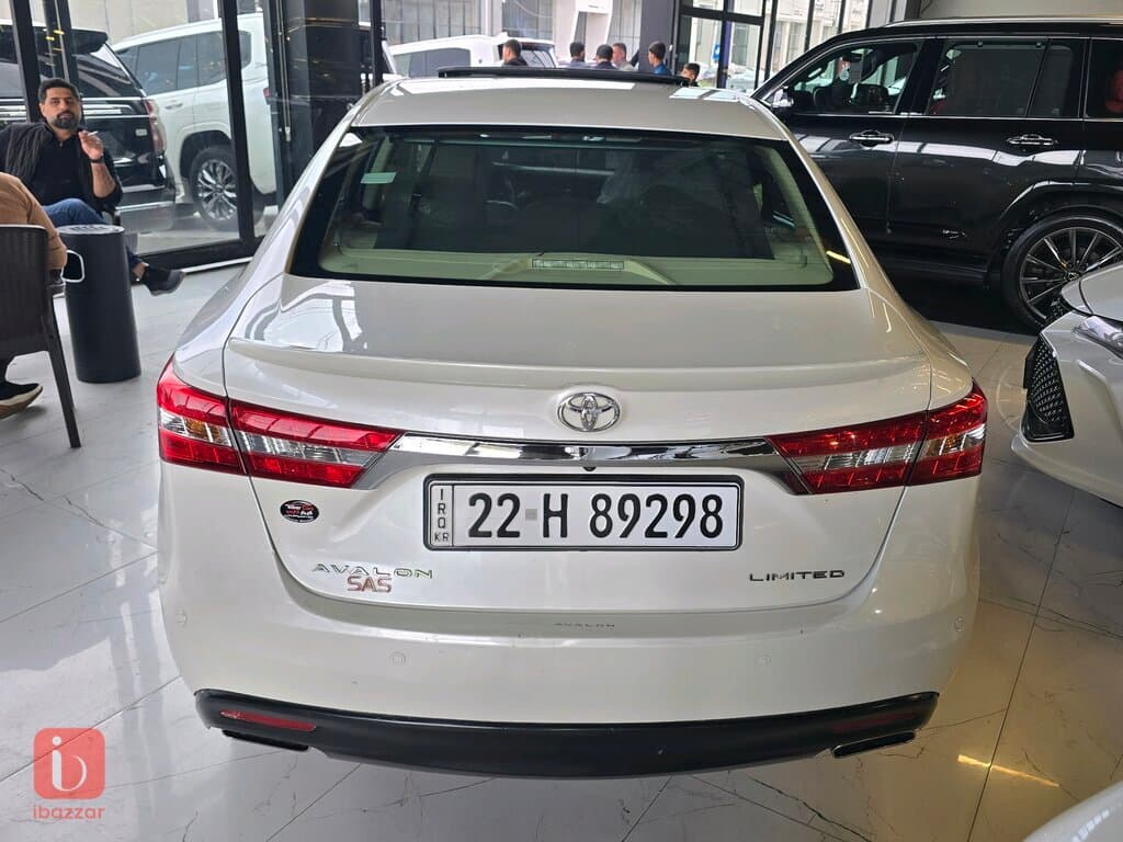 Toyota Avalon Limited 4
