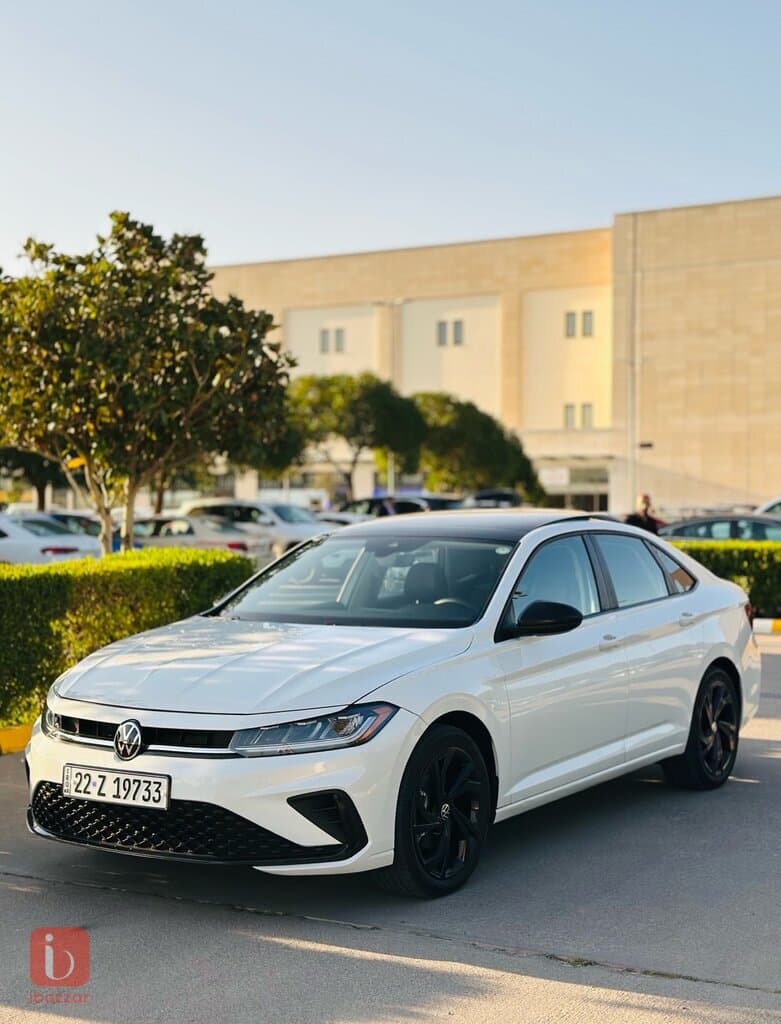 Volkswagen Jetta SE 2