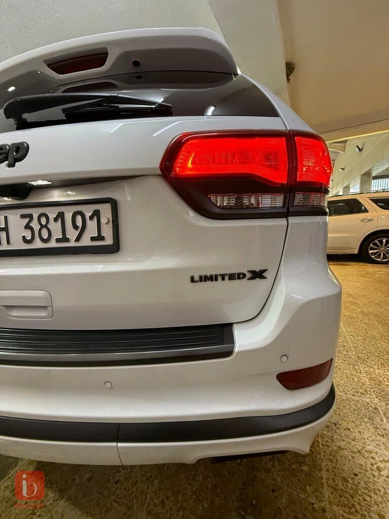 Jeep Grand Cherokee Limited 8