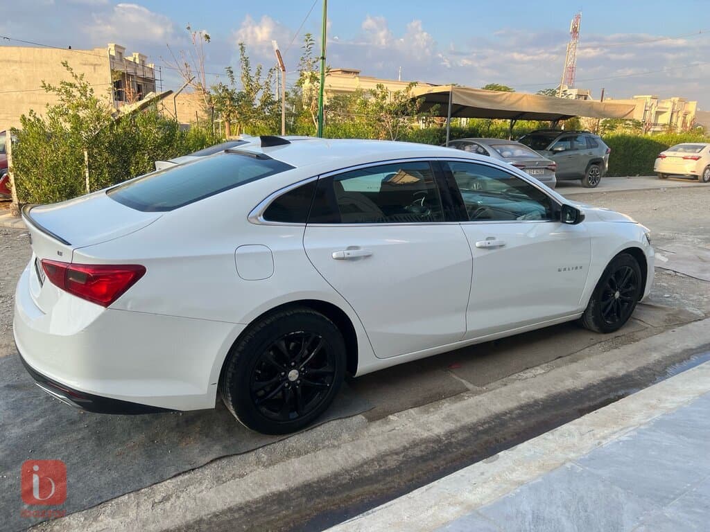 Chevorlet Malibu LT 2