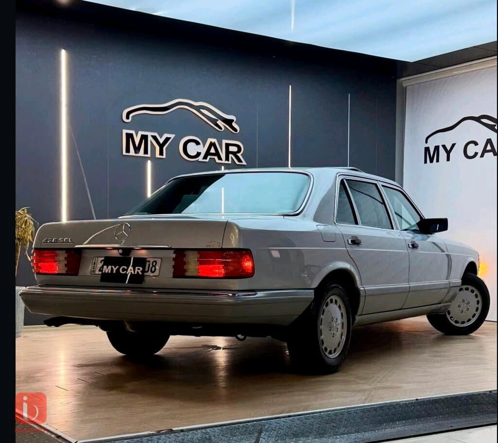 Mercedes-Benz S-Class 4