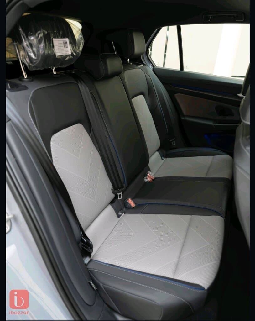 Volkswagen Golf 10