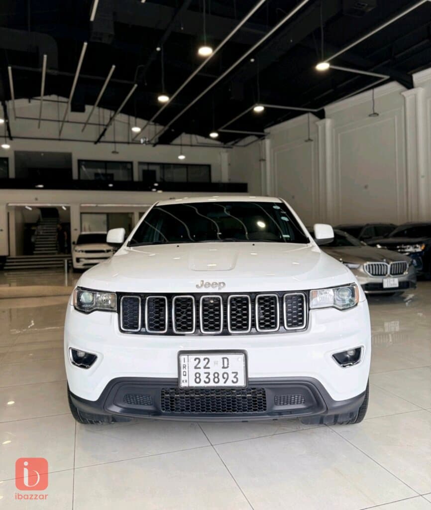 Jeep Grand Cherokee Laredo 1