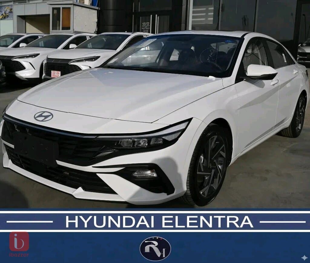 Hyundai Elantra 2