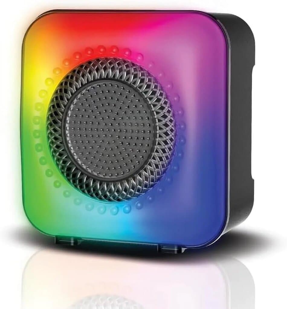 Greatnice GTS-1373 wireless speaker featuring flame lights 1