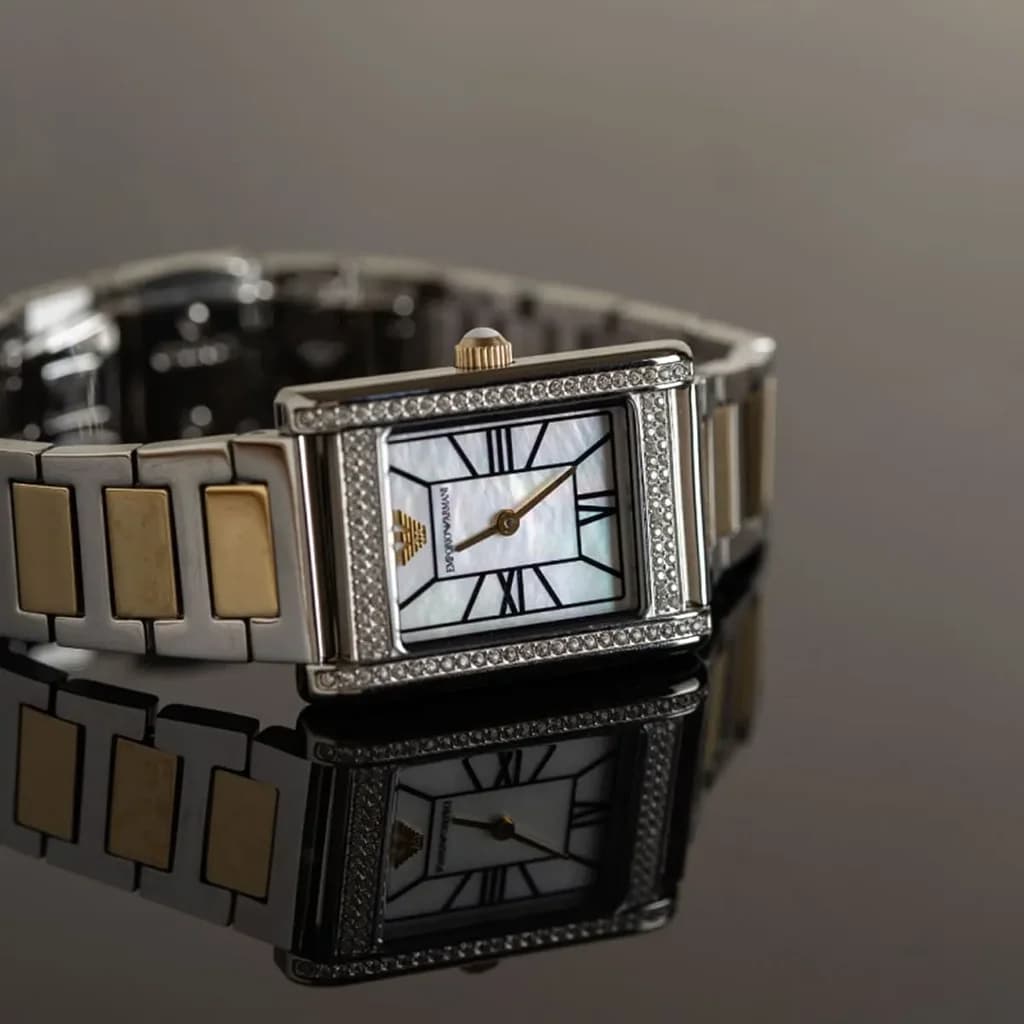 Emporio Armani Women's Watch 24mm - AR11642 (Silver) 10