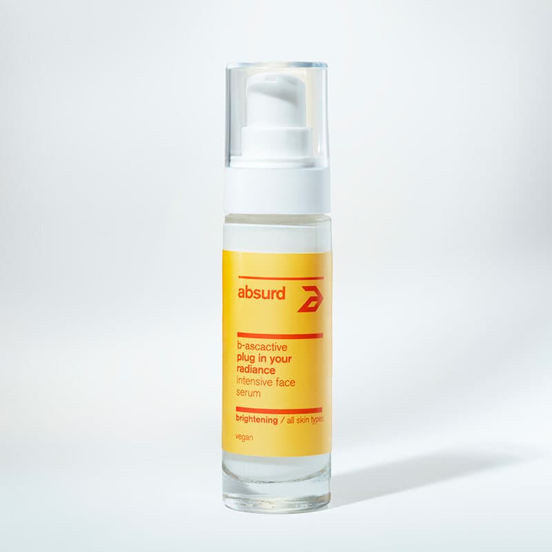 Brightening Facial Serum with Vitamin C - Plug in Your Radiance 3