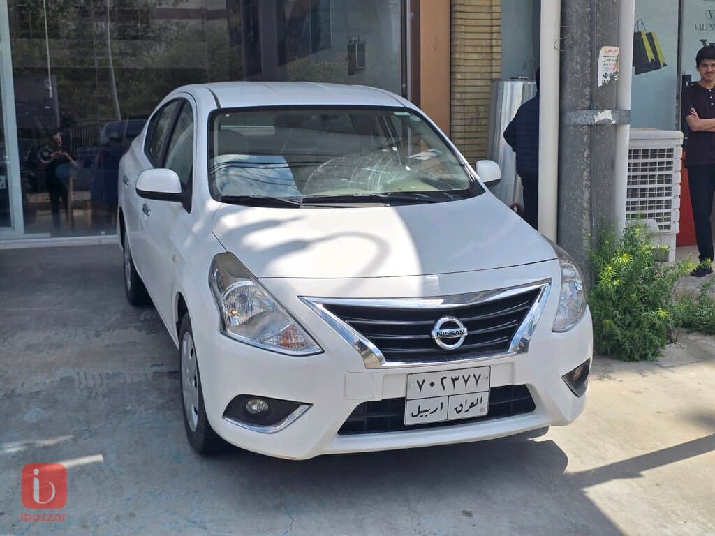 Nissan Sunny 3