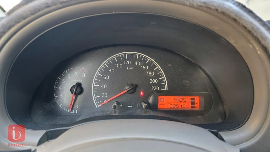 Nissan Sunny 2