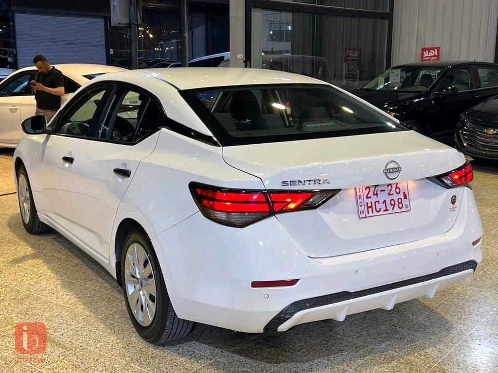 Nissan Sentra 6