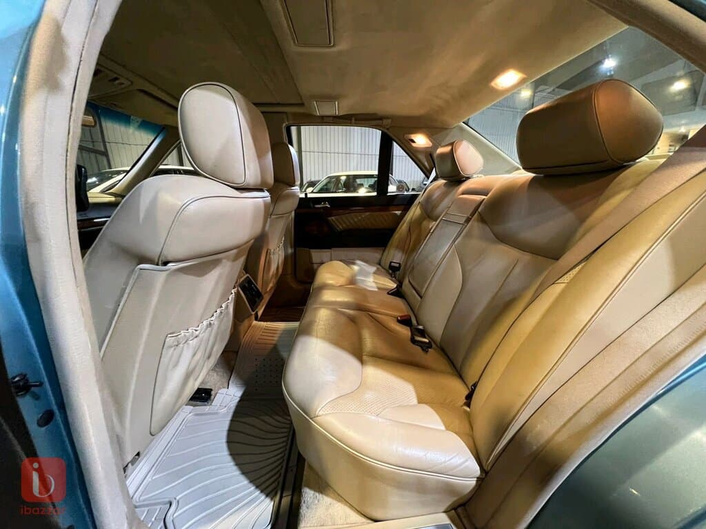Mercedes-Benz S-Class 12