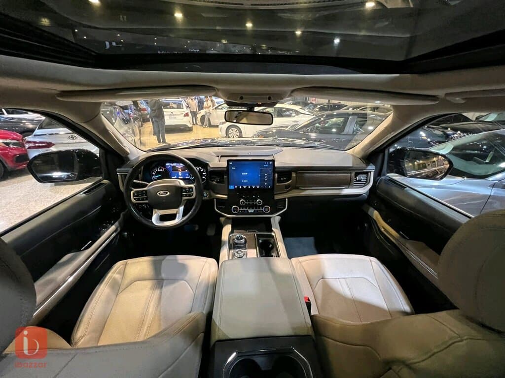 Ford Explorer 12