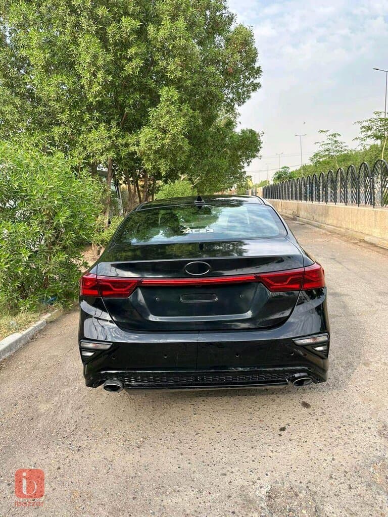 KIA K5 5