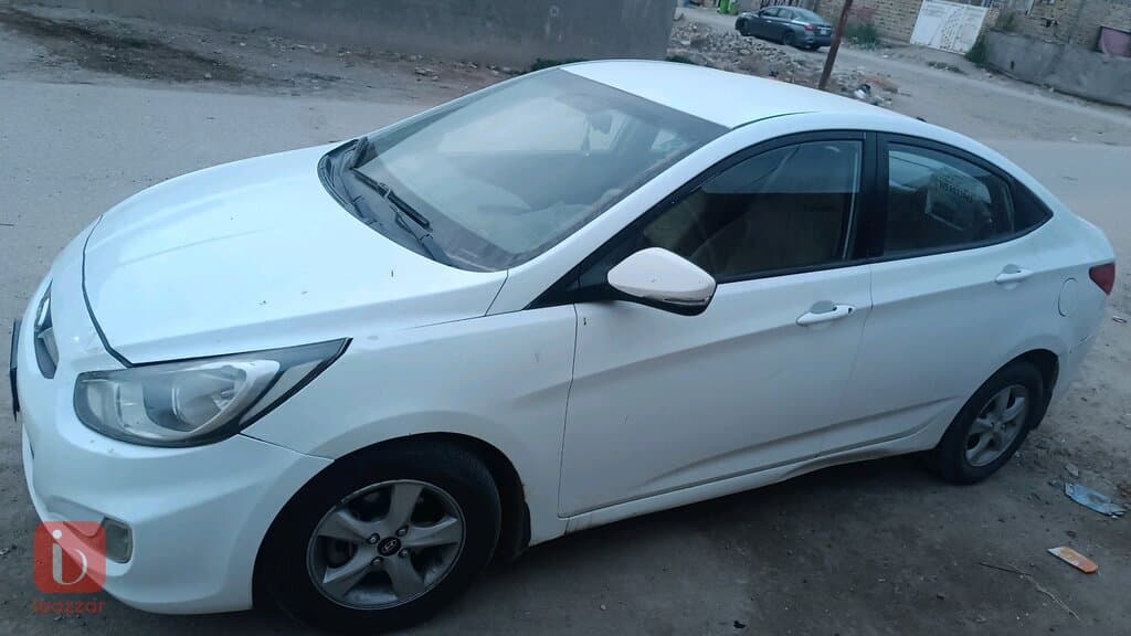 Hyundai Accent 5