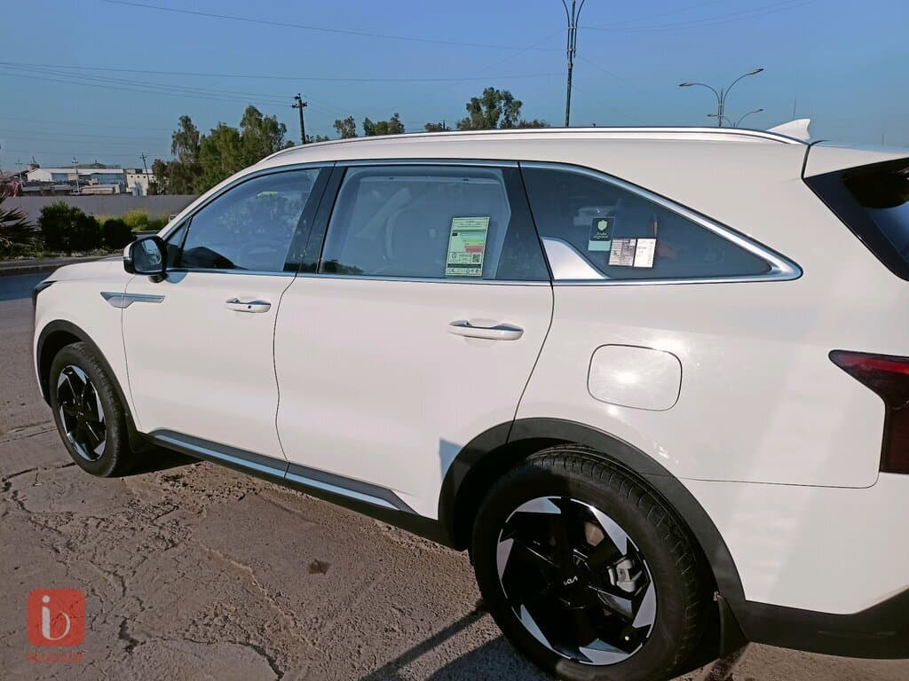 KIA Sorento 5