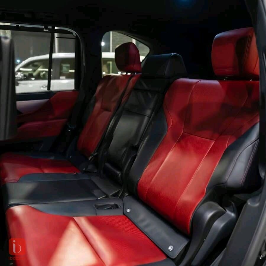 Lexus LX600 F Sport 7