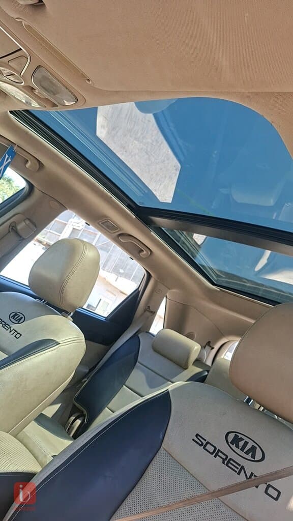 KIA Sorento 1