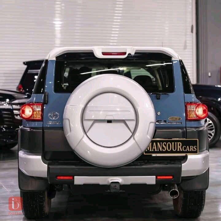Toyota Fj Cruiser 4