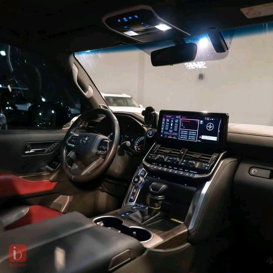 Toyota Land Cruiser VXR Twin Turbo 5
