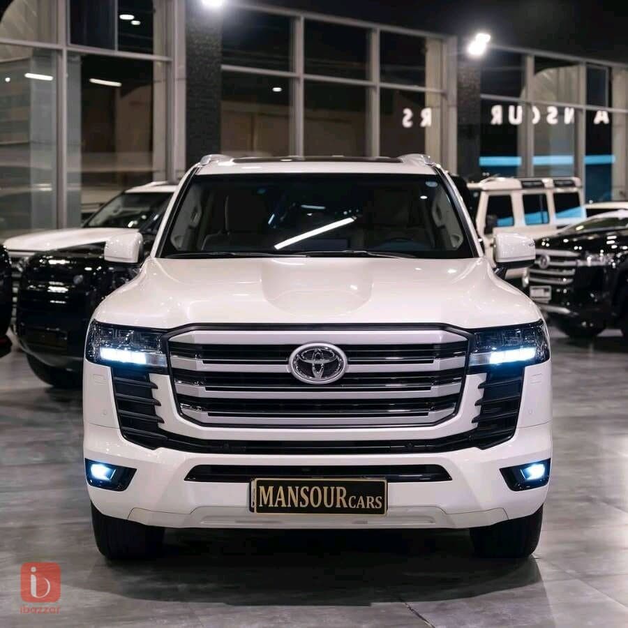 Toyota Land Cruiser GXR Twin Turbo 2
