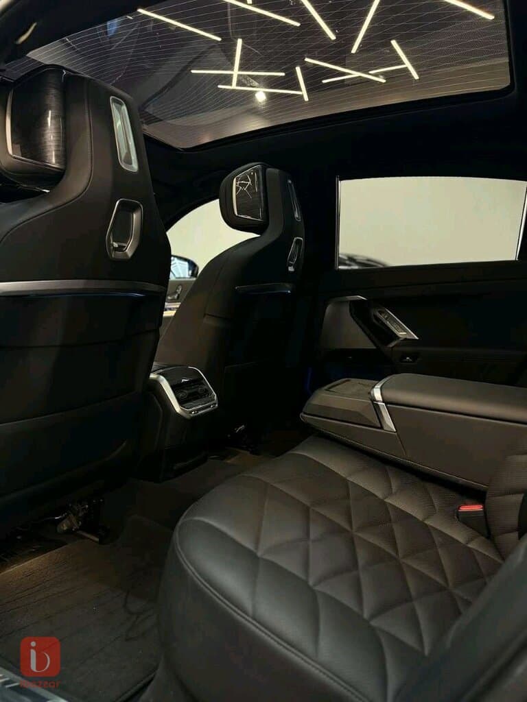 BMW 7-Series 760i 11