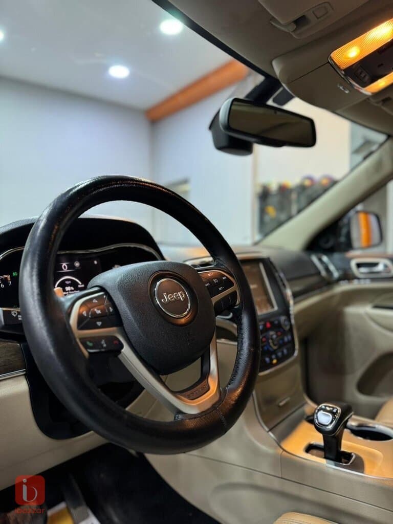 Jeep Grand Cherokee Limited 6