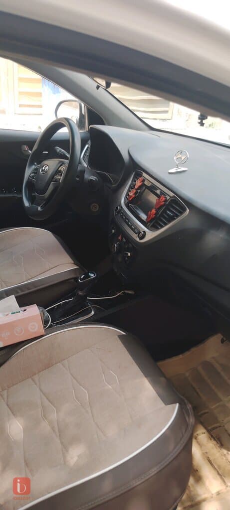 Hyundai Accent 6