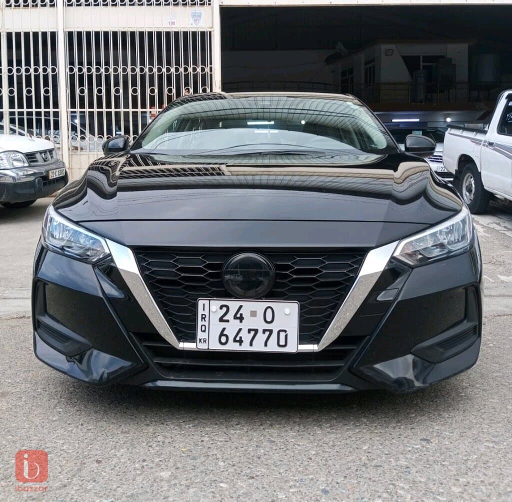 Nissan Sentra S 1