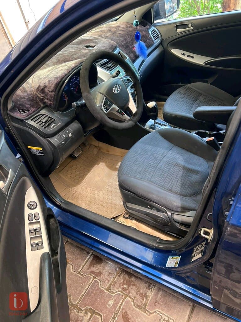 Hyundai Accent GLS TOP 6