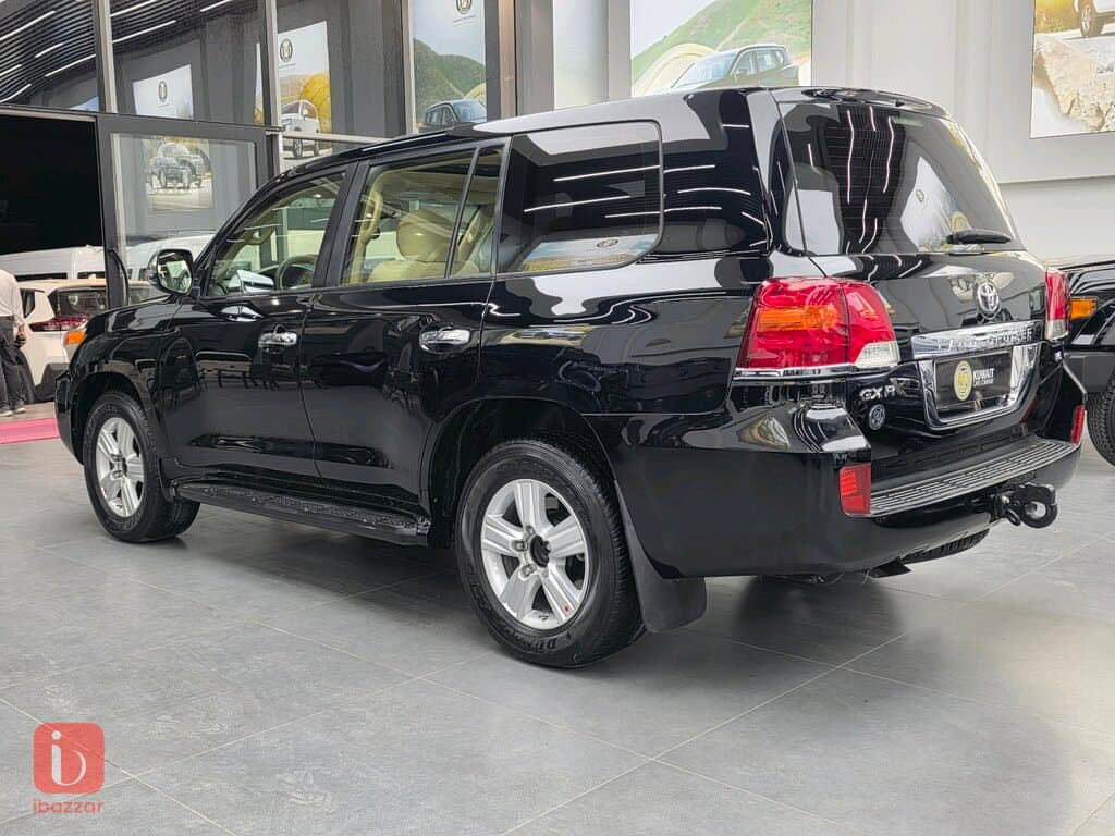 Toyota Land Cruiser GX 5