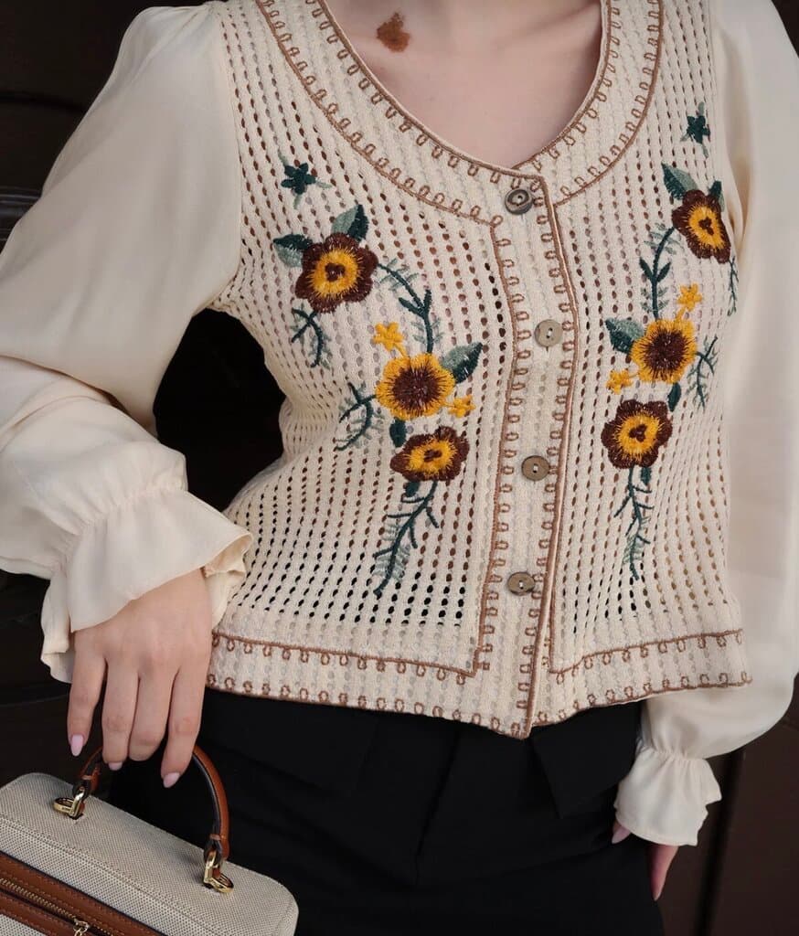 EsQ Women's Blouse - Cream (S) 2