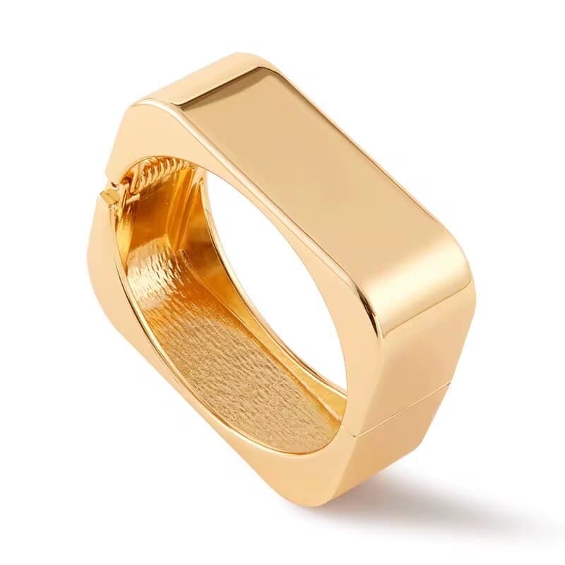 Women's Metal Bracelet - Gold 1