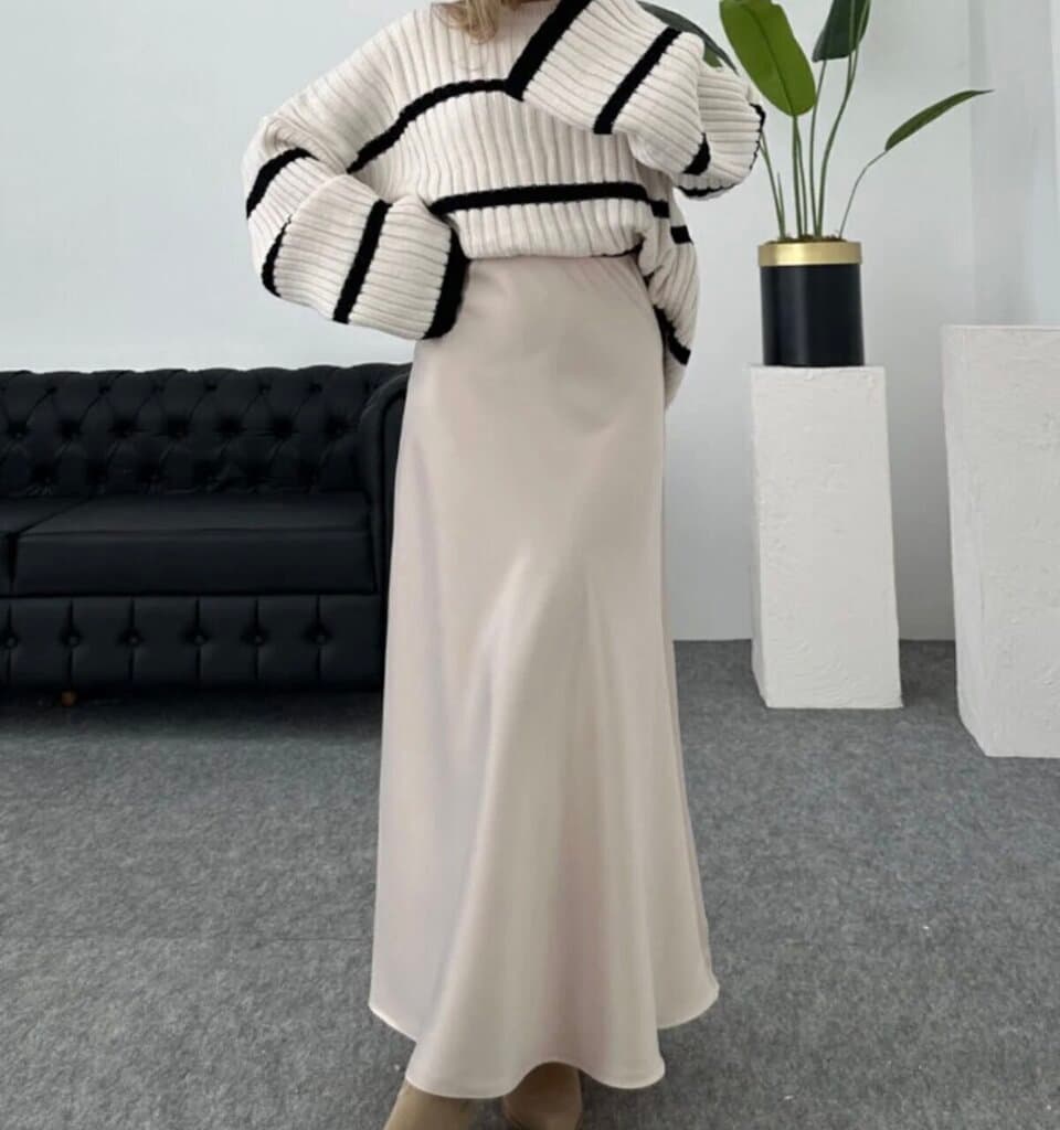 Karen Women's Satin Skirt - Cream (S) 1