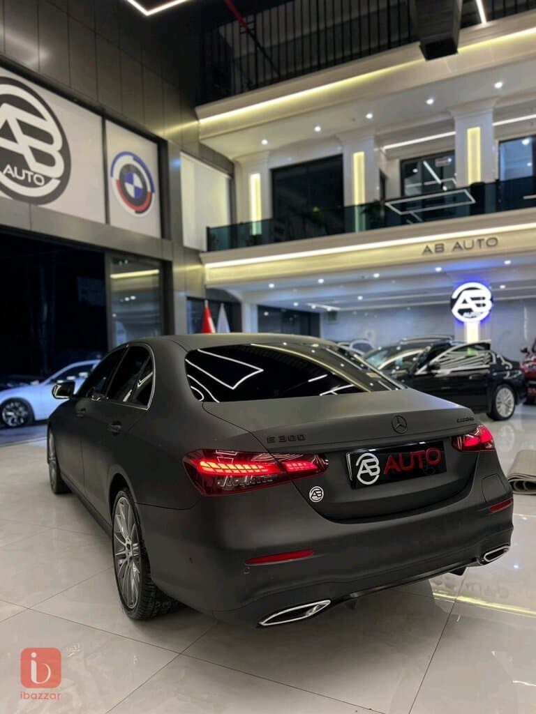 Mercedes-Benz E-Class E 300 7
